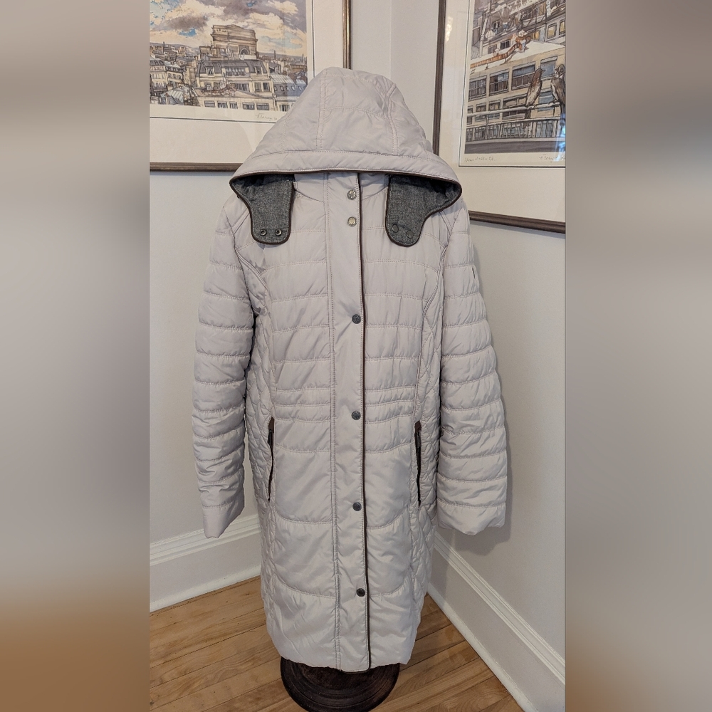Women's Gray Hooded Puffer Coat